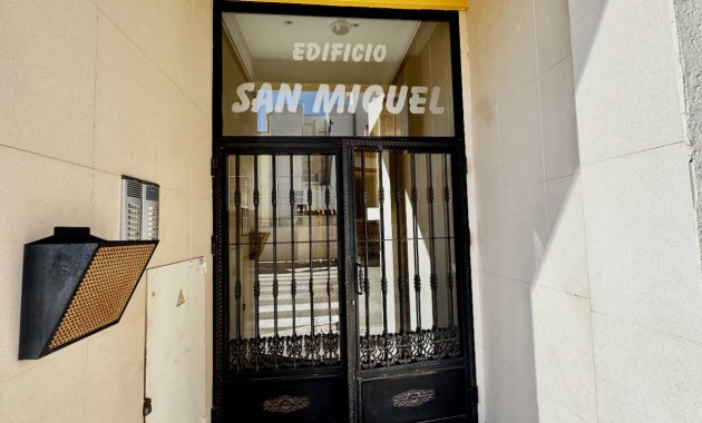 Sale - Apartment / flat -
Formentera del Segura - Formentera - Village