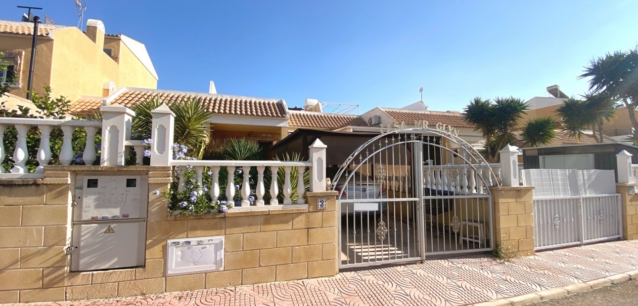 Venta - Bungalow -
Ciudad Quesada - Doña Pepa
