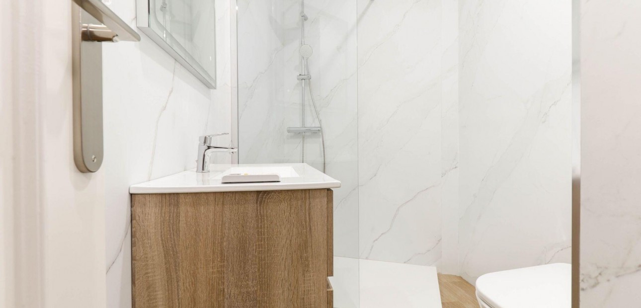 Venta - Apartamento / piso -
Torrevieja - La Mata pueblo