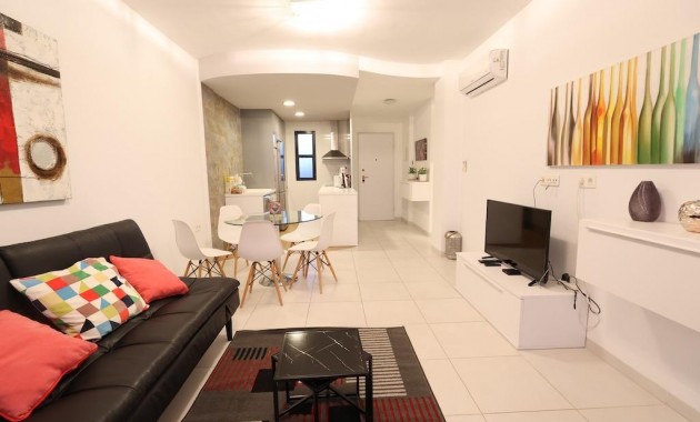 Venta - Apartamento / piso -
Orihuela Costa - La Zenia