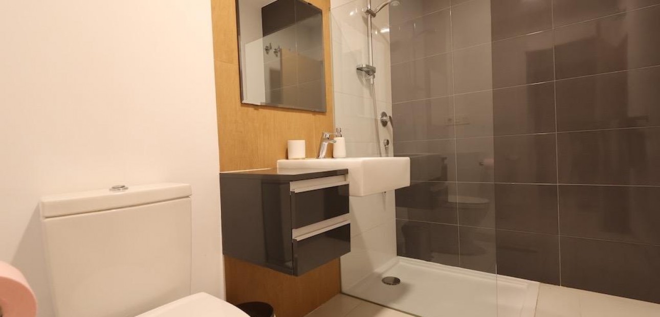 Venta - Apartamento / piso -
Orihuela Costa - La Zenia