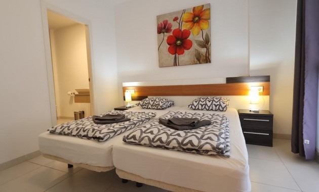 Venta - Apartamento / piso -
Orihuela Costa - La Zenia