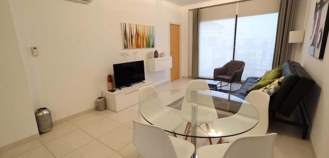 Venta - Apartamento / piso -
Orihuela Costa - La Zenia