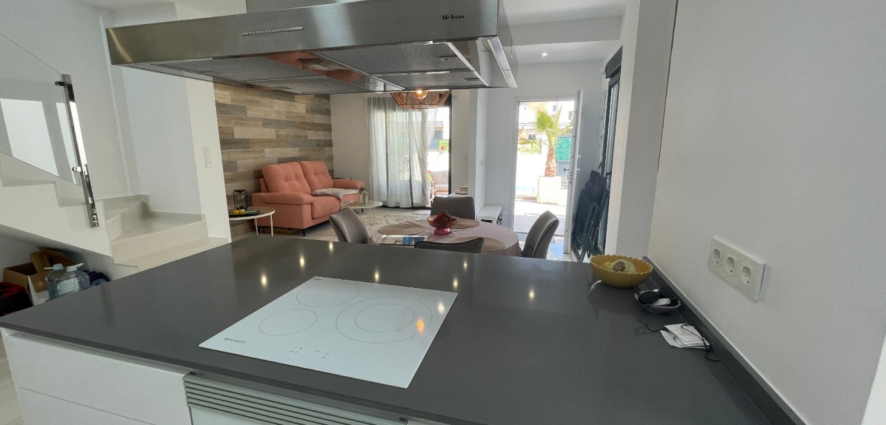 Venta - Detached Villa -
Benijofar - Benijofar - Village