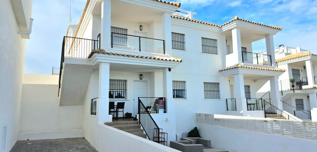 Venta - Apartamento / piso -
Castalla - Comunidad valenciana
