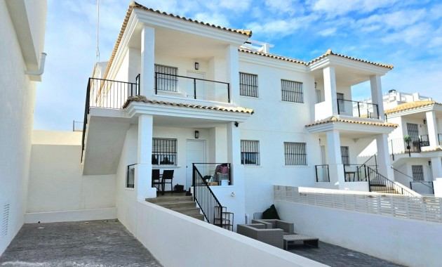 Venta - Apartamento / piso -
Castalla - Comunidad valenciana