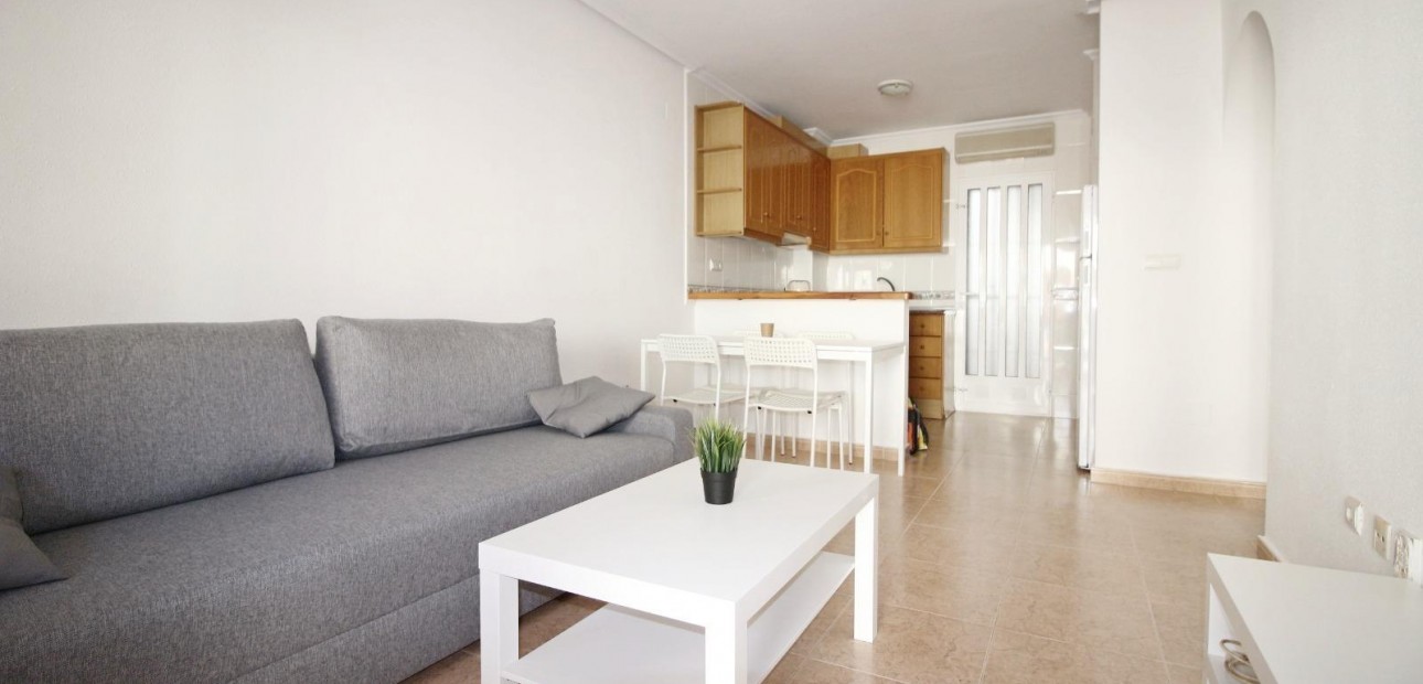 Sale - Apartment / flat -
Orihuela Costa - Playa Flamenca