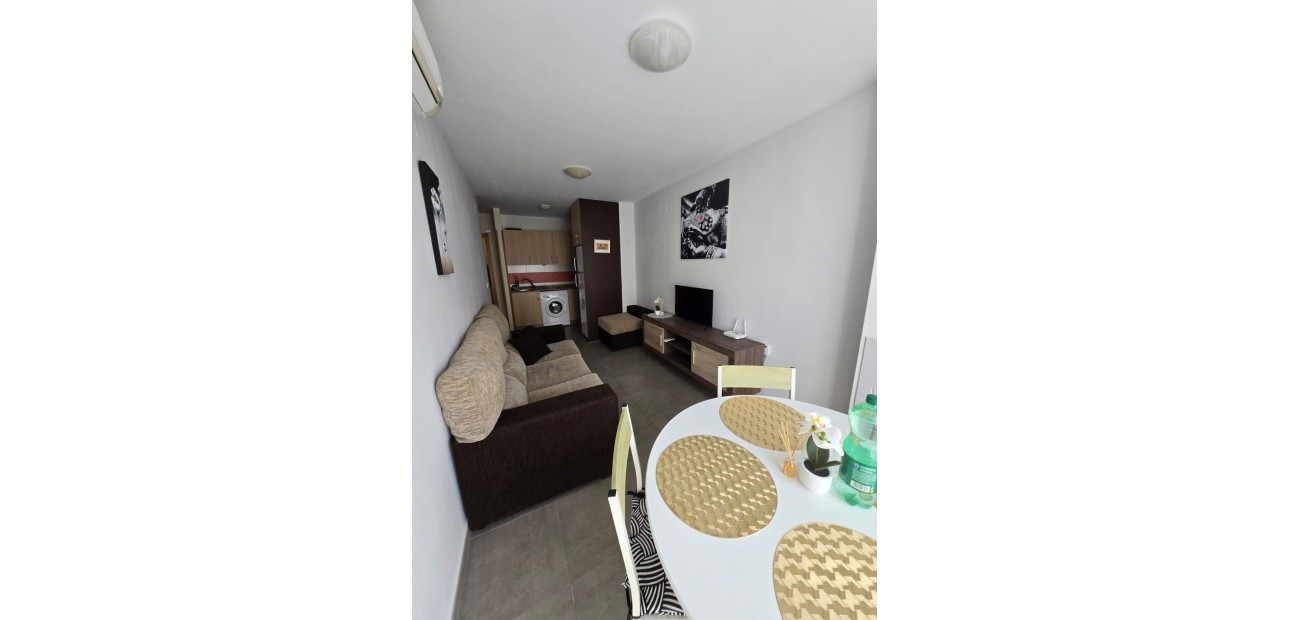 Sale - Apartment / flat -
Torrevieja - torrevieja