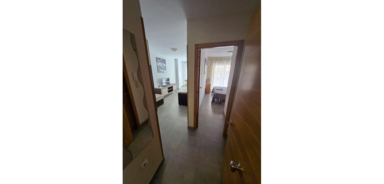 Sale - Apartment / flat -
Torrevieja - torrevieja