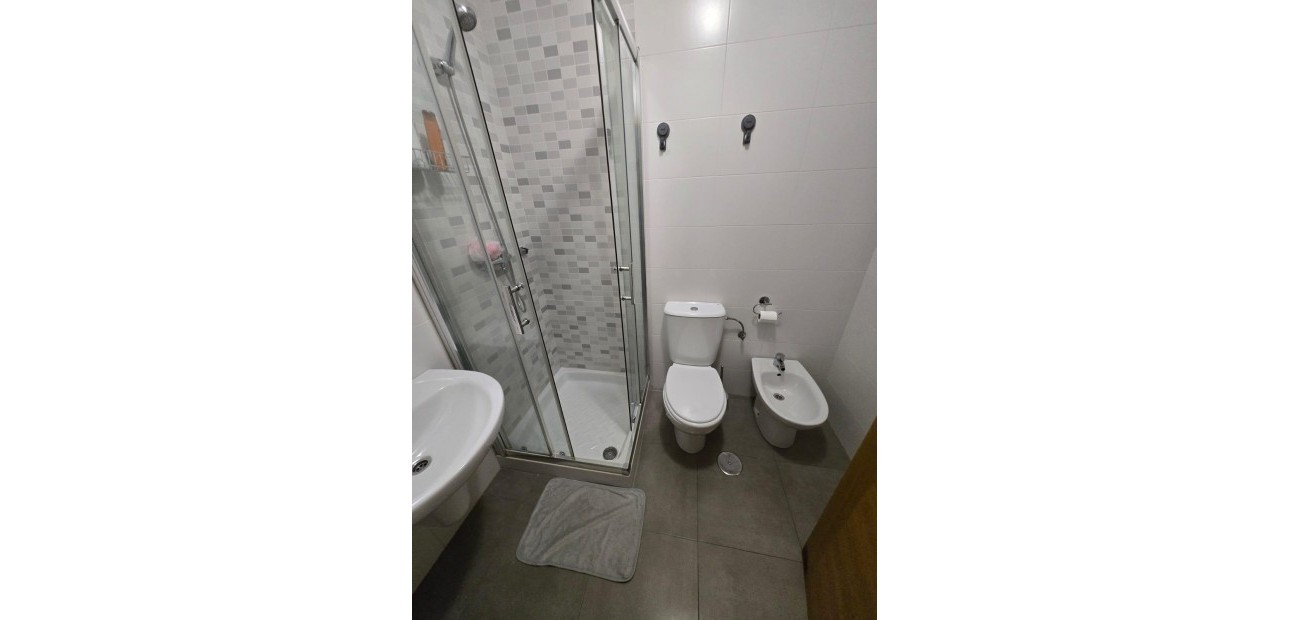 Sale - Apartment / flat -
Torrevieja - torrevieja
