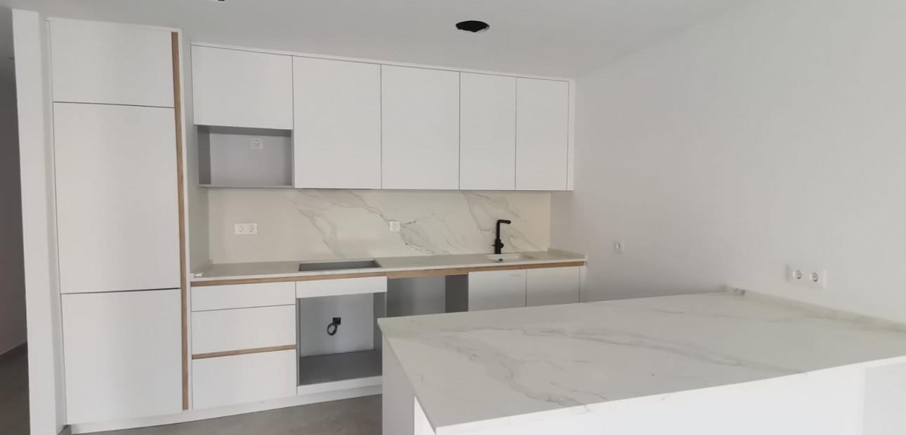 Venta - Apartamento / piso -
Torrevieja - Nueva Torrevieja - Aguas Nuevas