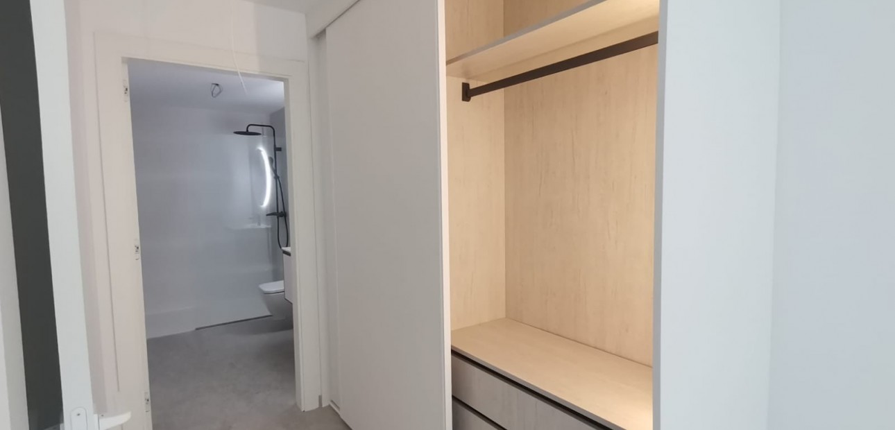 Venta - Apartamento / piso -
Torrevieja - Nueva Torrevieja - Aguas Nuevas