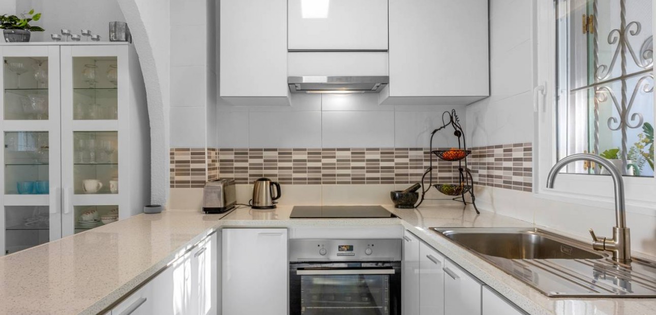 Sale - Villa -
Ciudad Quesada