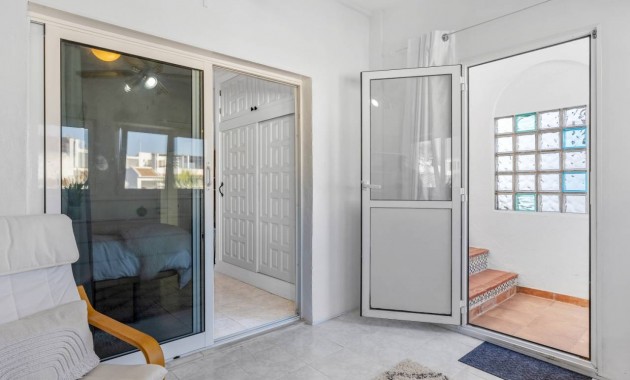 Sale - Villa -
Ciudad Quesada