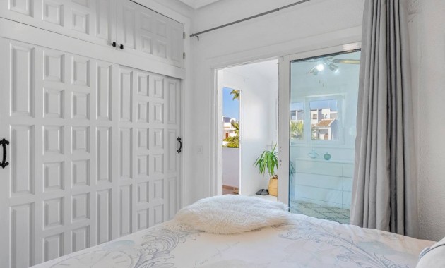 Sale - Villa -
Ciudad Quesada