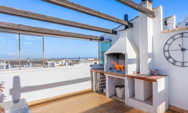 Sale - Villa -
Ciudad Quesada