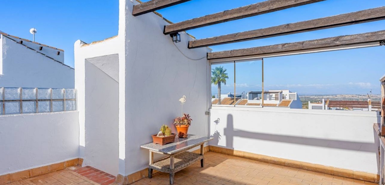 Sale - Villa -
Ciudad Quesada