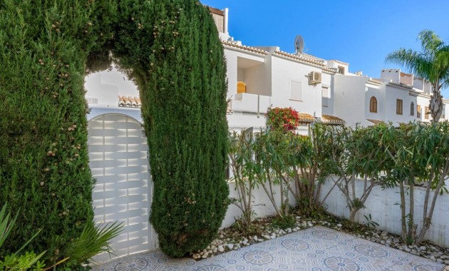 Sale - Villa -
Ciudad Quesada