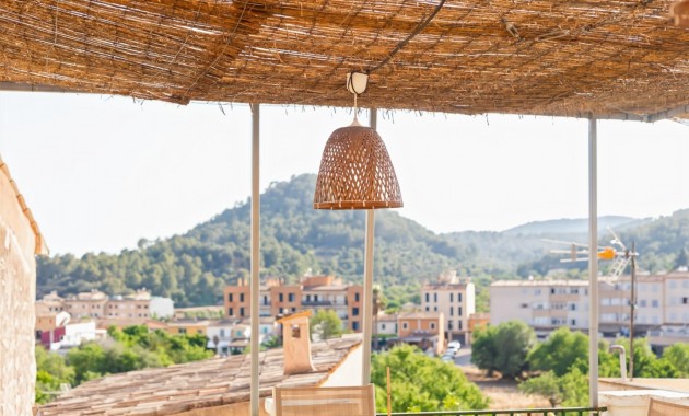 Venta - House -
ANDRATX