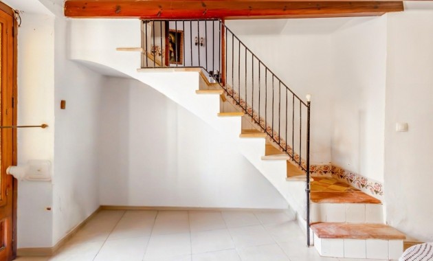 Venta - House -
ANDRATX