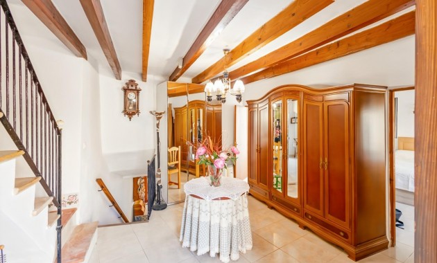 Venta - House -
ANDRATX