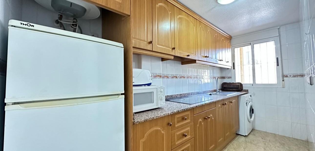 Venta - Ground Floor -
Los Montesinos