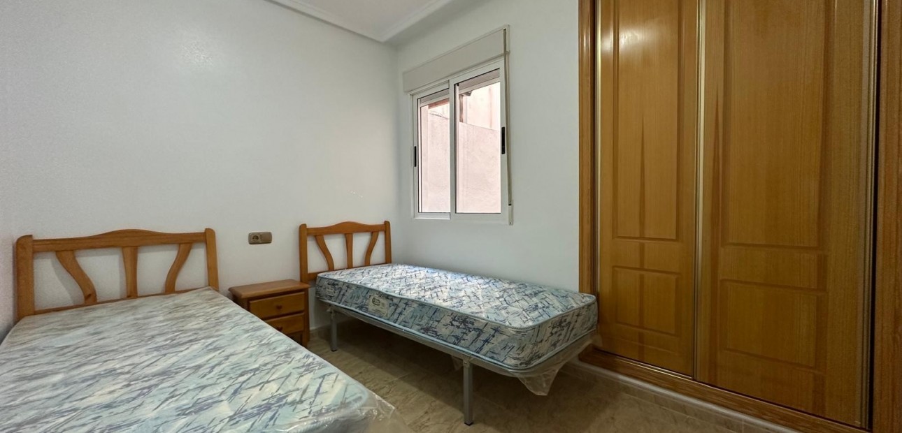 Venta - Ground Floor -
Los Montesinos