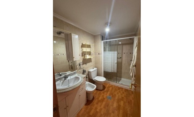 Herverkoop - Penthouse -
Torrevieja - Playa de los locos