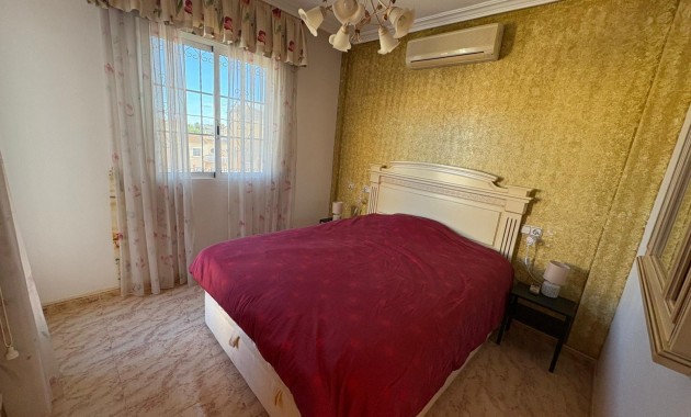 Venta - Terraced house -
Orihuela Costa - Lomas de Campoamor-Las Ramblas