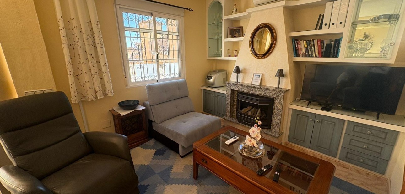 Venta - Terraced house -
Orihuela Costa - Lomas de Campoamor-Las Ramblas