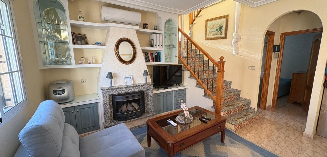 Venta - Terraced house -
Orihuela Costa - Lomas de Campoamor-Las Ramblas