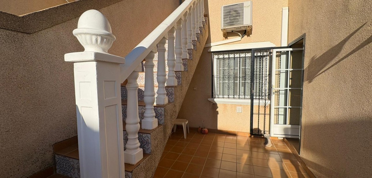Venta - Terraced house -
Orihuela Costa - Lomas de Campoamor-Las Ramblas
