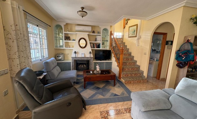 Venta - Terraced house -
Orihuela Costa - Lomas de Campoamor-Las Ramblas