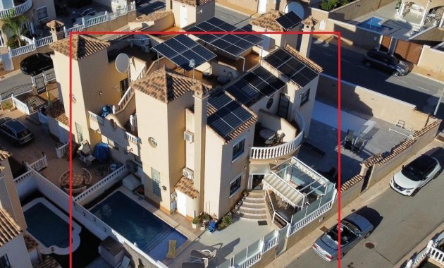 Venta - Terraced house -
Orihuela Costa - Lomas de Campoamor-Las Ramblas