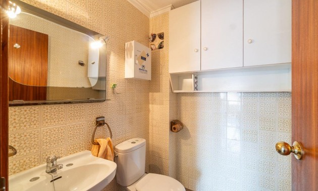 Herverkoop - Penthouse -
Torrevieja - Playa de los Naufragos