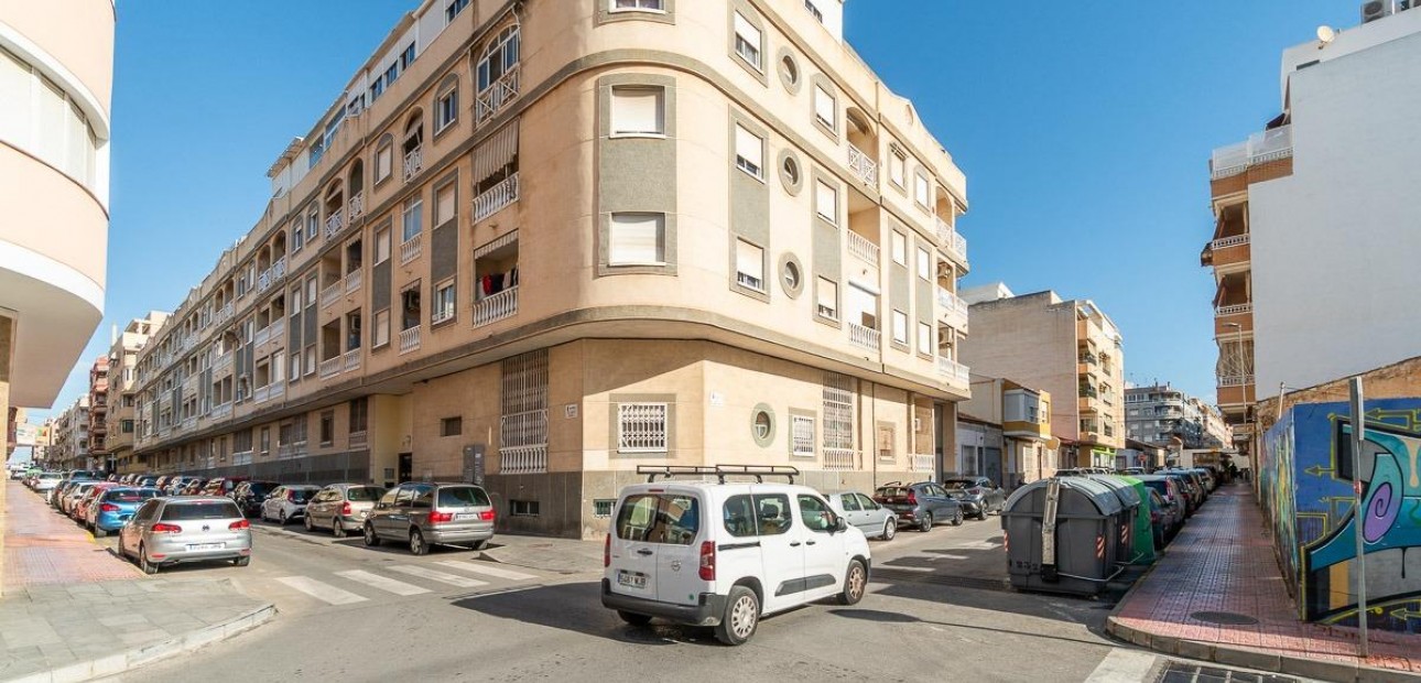 Venta - Flat -
Torrevieja - Centro