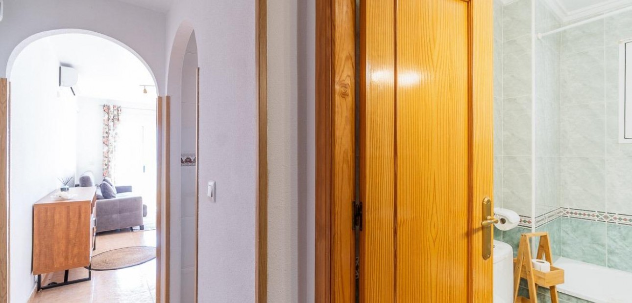 Venta - Flat -
Torrevieja - Centro