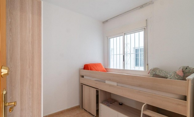 Venta - Flat -
Torrevieja - Centro