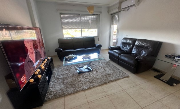 Sale - Apartment / flat -
Jacarilla