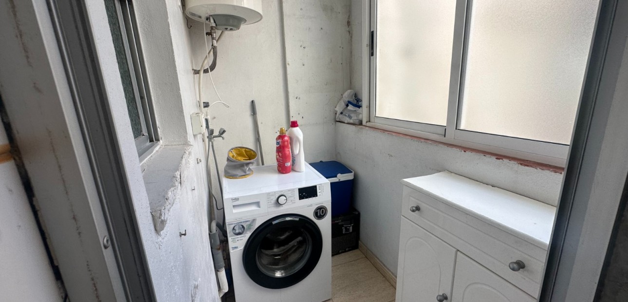 Sale - Apartment / flat -
Jacarilla