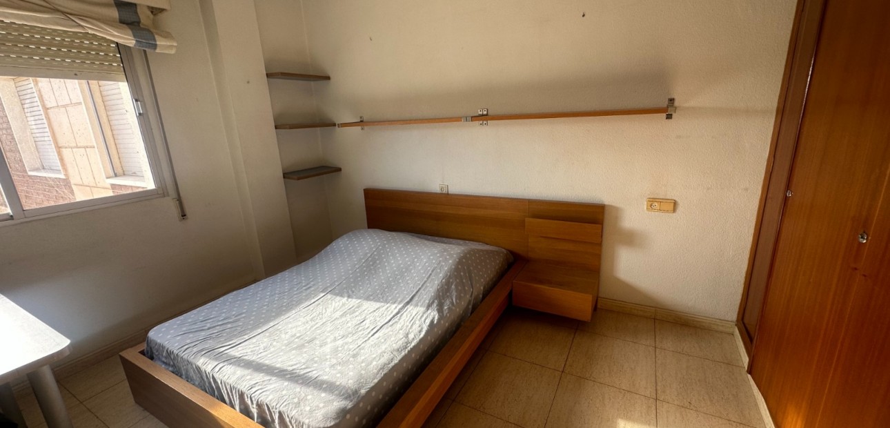 Sale - Apartment / flat -
Jacarilla