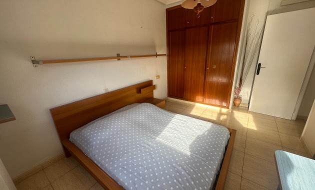 Sale - Apartment / flat -
Jacarilla