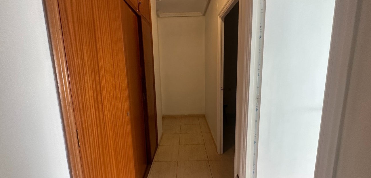 Sale - Apartment / flat -
Jacarilla