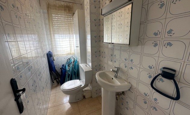 Sale - Apartment / flat -
Jacarilla