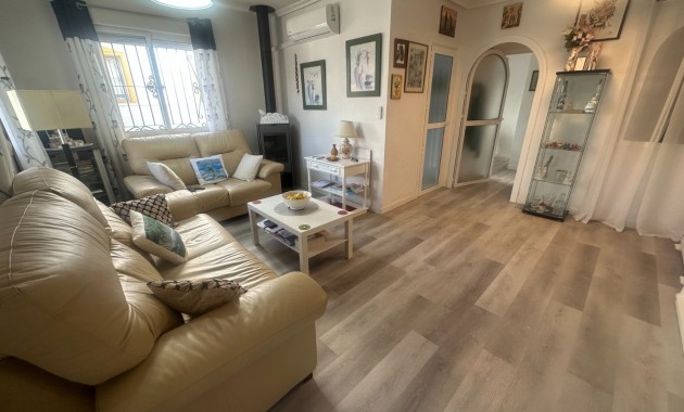 Venta - Adosado -
Orihuela - Entre Naranjos Vistabella