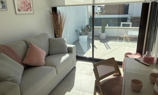 Venta - Semi Detached Villa -
Algorfa - La Finca Golf Resort