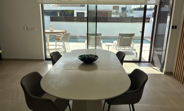 Venta - Semi Detached Villa -
Algorfa - La Finca Golf Resort