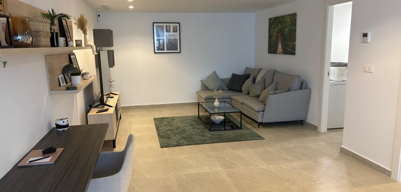 Venta - Semi Detached Villa -
Algorfa - La Finca Golf Resort