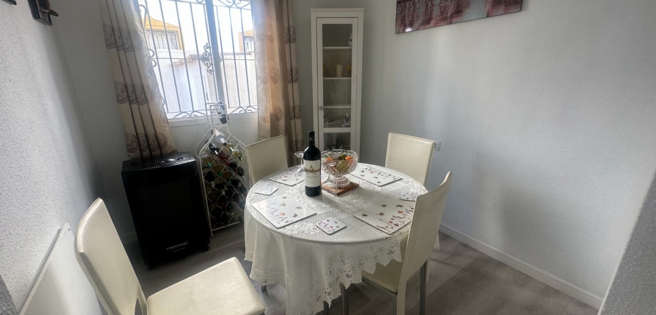 Venta - Adosado -
Orihuela - Entre Naranjos Vistabella