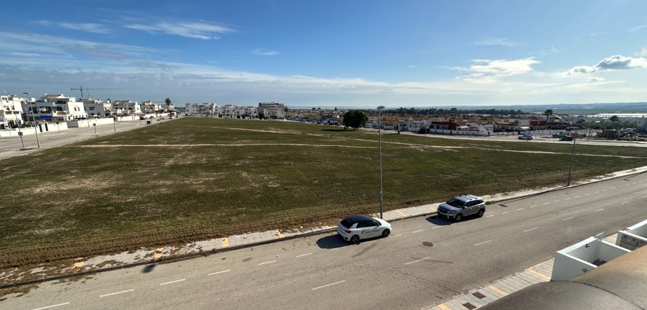 Venta - Apartamento / piso -
Orihuela - Entre Naranjos Vistabella